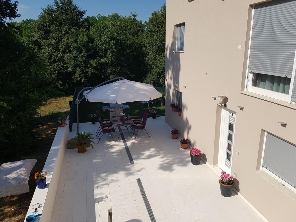 Zagar Apartment Poreč Exterior foto