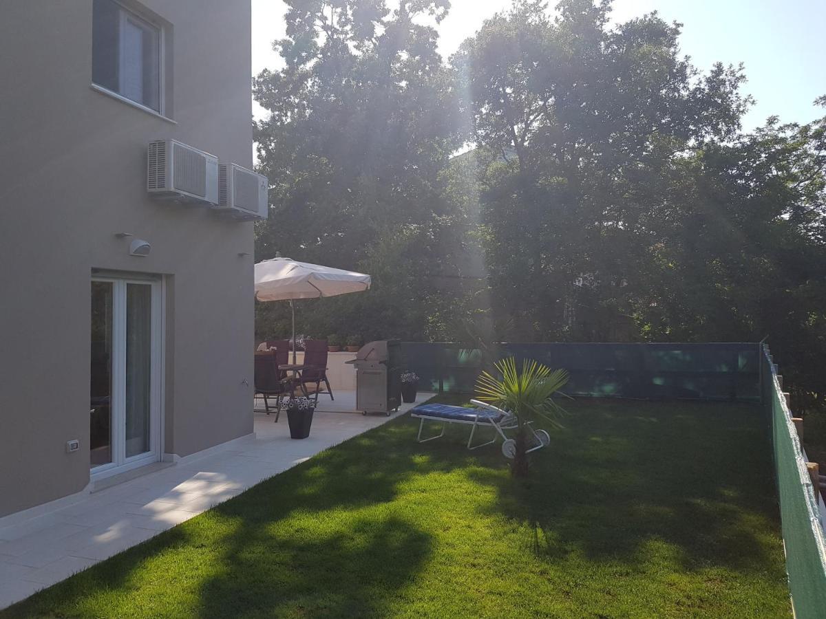 Zagar Apartment Poreč Exterior foto